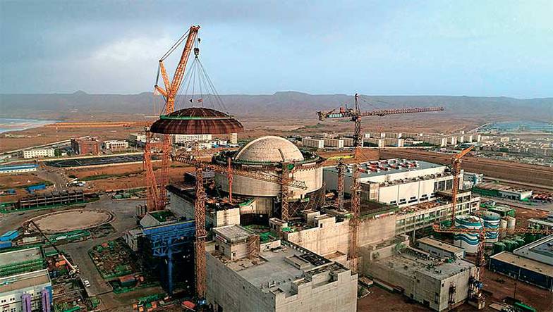  Строительство третьего энергоблока АЭС «Карачи» с новым китайским реактором Hualong 1. В конце марта 2022 г. блок был выведен на проектную мощность 1100 МВт