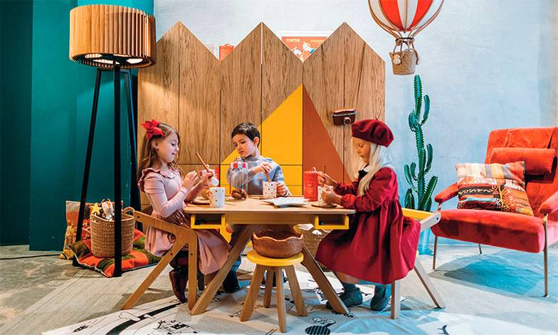 LITTLESTREET.RU Бренд Little Street предлагает лаконичную и стильную мебель для детских, которую производят на собственной фабрике в Старой Купавне. В новых реалиях компания создала антикризисное предложение для покупателей, близкое по цене к IKEA, и запустила премиальную линейку