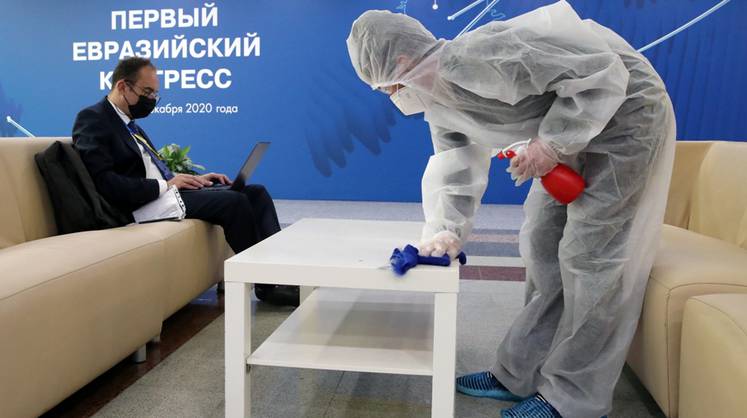 В России отмечен минимальный суточный прирост новых случаев COVID  с октября