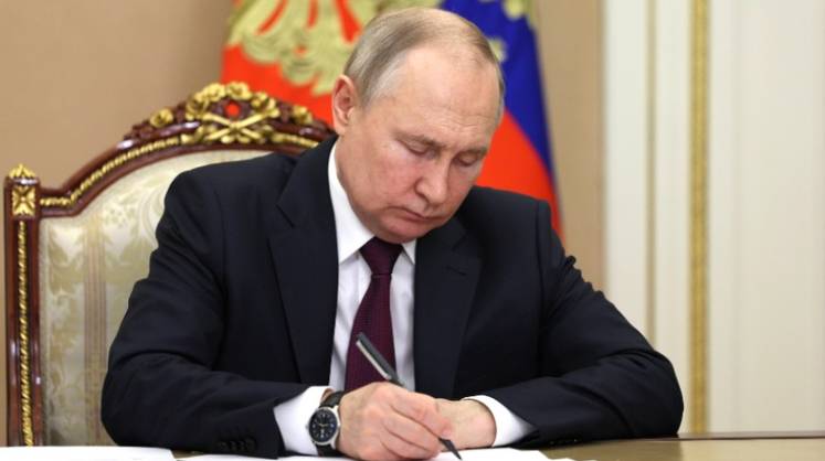 Путин подписал закон, уточняющий положения о президентских выборах в России