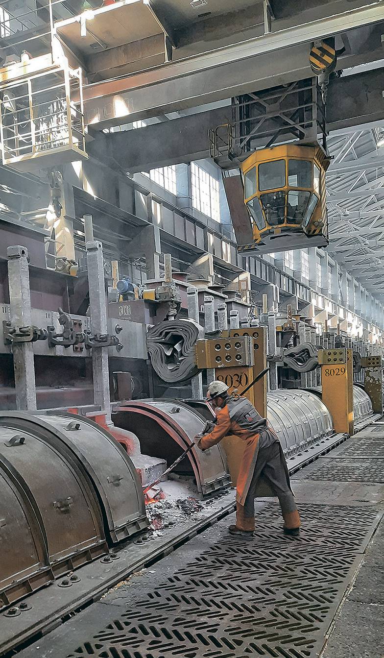 ЕВГЕНИЯ ОБУХОВА 