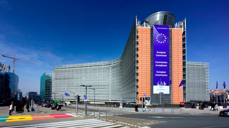 ЕС запретил экспортировать вакцины от коронавируса