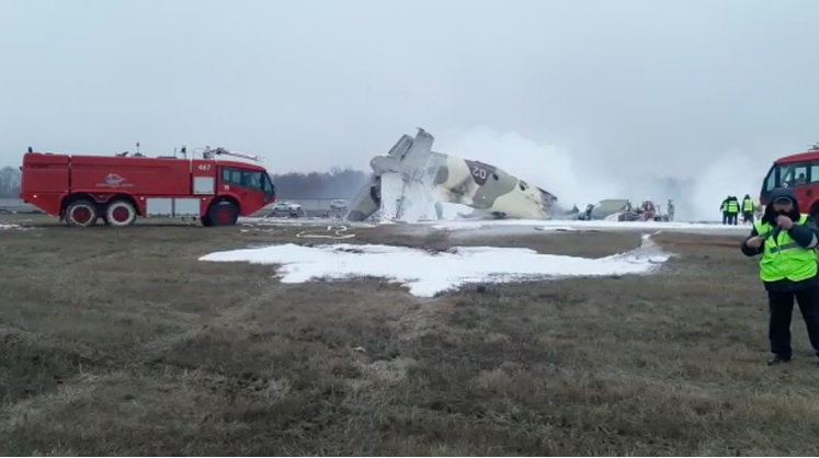 В Казахстане разбился военный самолет