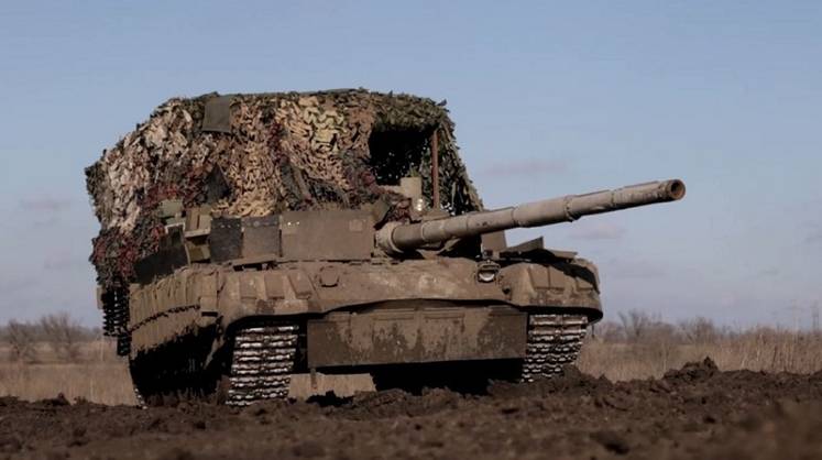 В боях за Угледар участвуют модернизированные танки Т-80БМВ