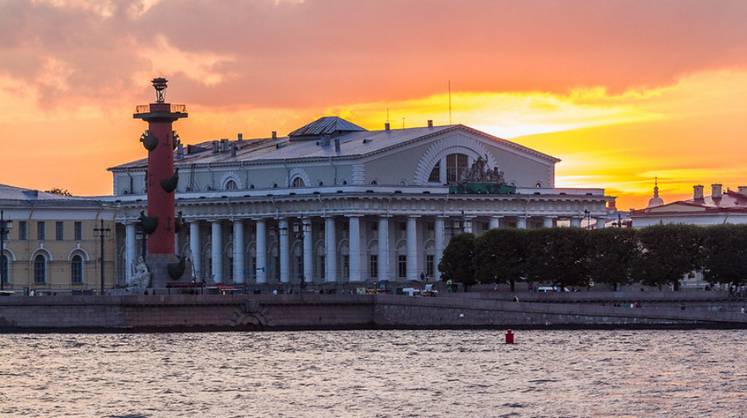 СПБ биржа возобновит торги ценными бумагами во всех режимах с 17:00