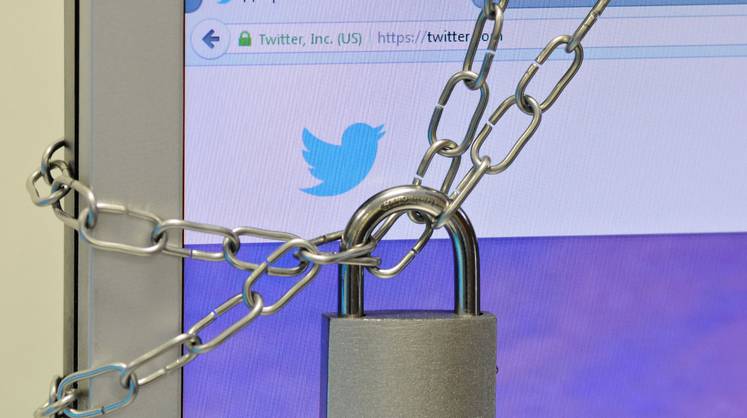 Роскомнадзор: в социальные сети пустят без паспорта