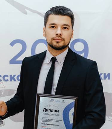 ФОТО ИЗ ЛИЧНОГО АРХИВА Генеральный директор компании по производству  косметики «Пьюр продакшен» Денис Брем