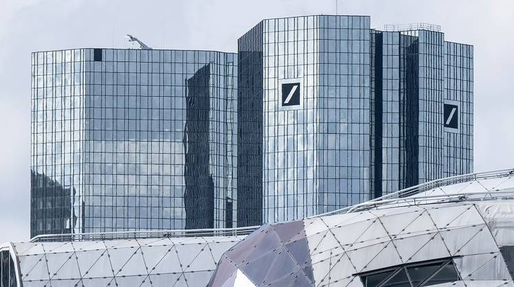 Deutsche Bank посыпался