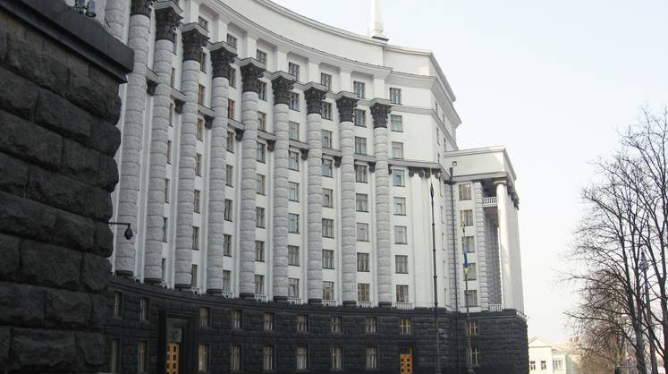 Правительство Украины запретило регистрировать «Спутник V»