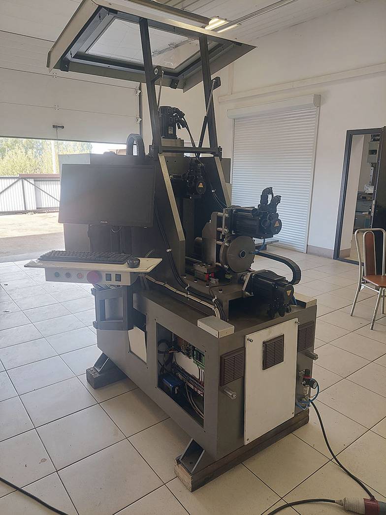 ИП Зырянов Дмитрий Юрьевич Станок Horizon В3 — это результат последовательных улучшений модели Horizon В1, появившейся шесть лет назад, в него встроено уже не пять-шесть, а восемнадцать инструментов, выполняющих разные задачи