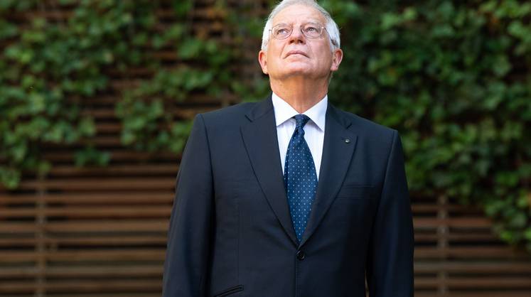 ЕС введет санкции против России из-за Навального