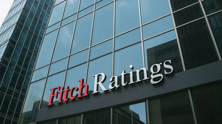 Fitch слегка «опустил» Францию и Макрона