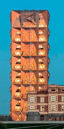  Штаб-квартира Русской медной компании в Екатеринбурге — единственное в России здание, построенное по проекту британского архитектора Нормана Фостера