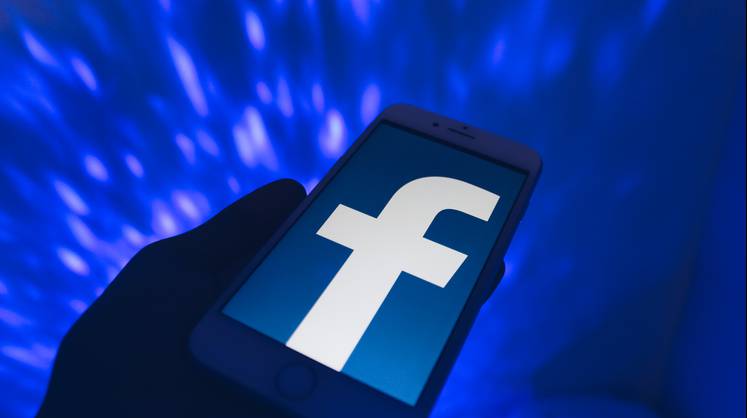 Facebook увеличил прибыль в полтора раза