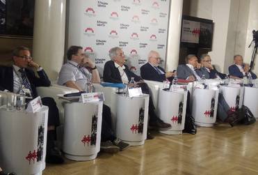 Фото автора Конференция «История для будущего. Последние месяцы СССР. Август 1991»