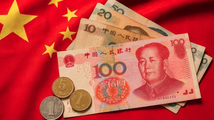 Юань может завершить 2025 год лучшим ростом за пятилетие
