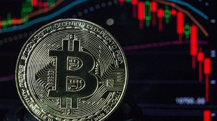 Стоимость биткоина продолжает устанавливать рекорды