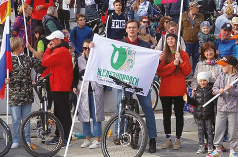 ФОТО ИЗ ЛИЧНОГО АРХИВА ЕВГЕНИЯ МОИСЕЕВА Евгений Моисеев — активный инициатор и участник городских мероприятий