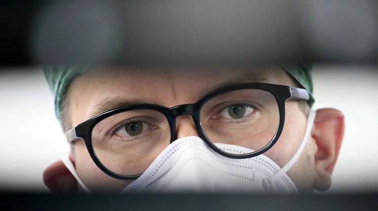 В России за сутки выявлено 7,9 тыс. новых случаев COVID