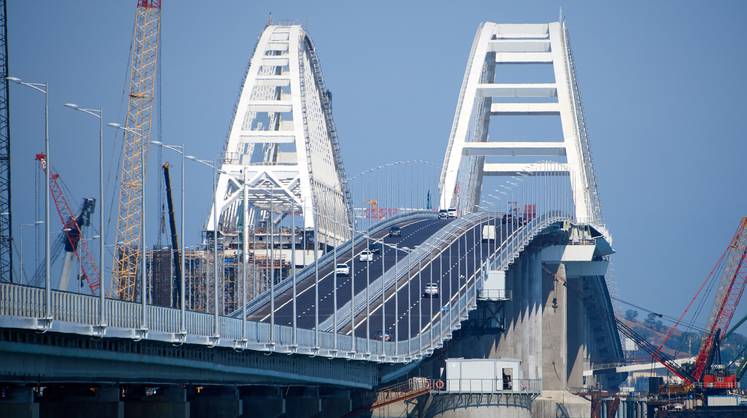 Канада ввела санкции против участников строительства Крымского моста