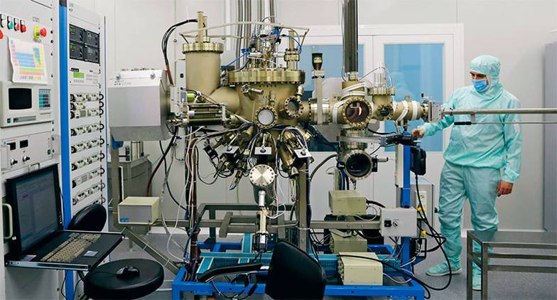 Олег Сердечников В лабораториях МИФИ