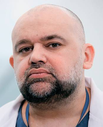 ВАЛЕРИЙ ШАРИФУЛИН/ТАСС Главврач больницы в Коммунарке Денис Проценко