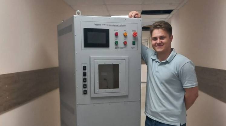 Новосибирские ученые создали генератор грозовых импульсов мощностью 25 кВ