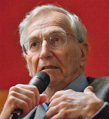 VIT SIMANEK/CTK VIA ZUMA Американский журналист-расследователь Сеймур Херш