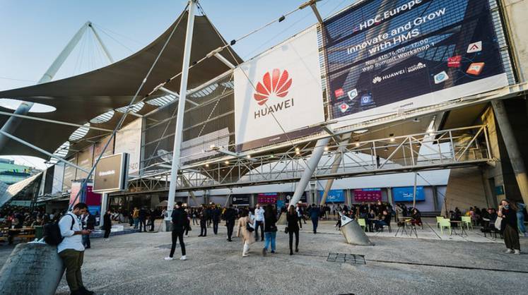 Компания Huawei в 2021 году показала рекорд по чистой прибыли