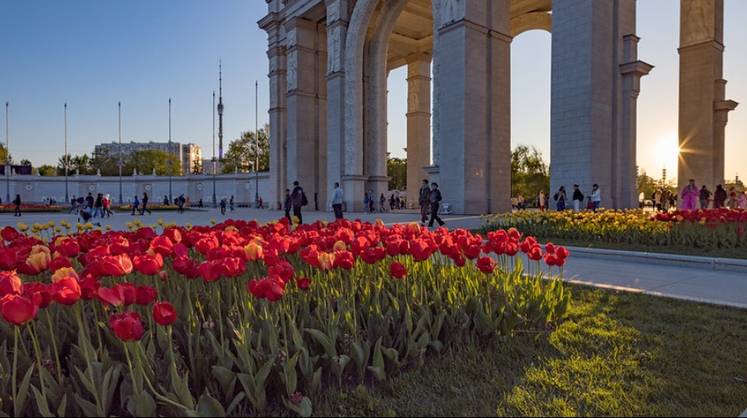 Майские праздники предложили продлить за счет сокращения новогодних каникул