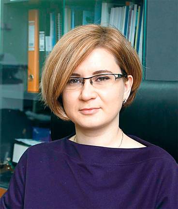 ИЗ ЛИЧНОГО АРХИВА ИРИНЫ ФАДЕЕВОЙ Заведующая лабораторией биомедицинских техноло- гий Института теоретической и экспериментальной биофизики РАН Ирина Фадеева