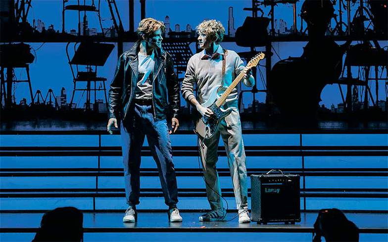 ПРЕДОСТАВЛЕНО ПРЕСС-СЛУЖБОЙ «БРОДВЕЙ МОСКВА» В декабре ожидается премьера нового проекта компании «Бродвей Москва» — мюзикла «Ничего не бойся, я с тобой», в основу которого легли песни группы «Секрет»