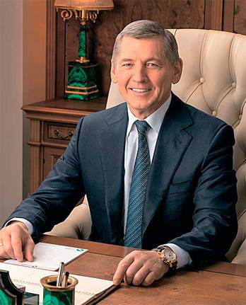 ПРЕДОСТАВЛЕНО ГК «АГРОПРОМКОМПЛЕКТАЦИЯ» Генеральный директор ГК «Агропромкомплектация» Сергей Новиков