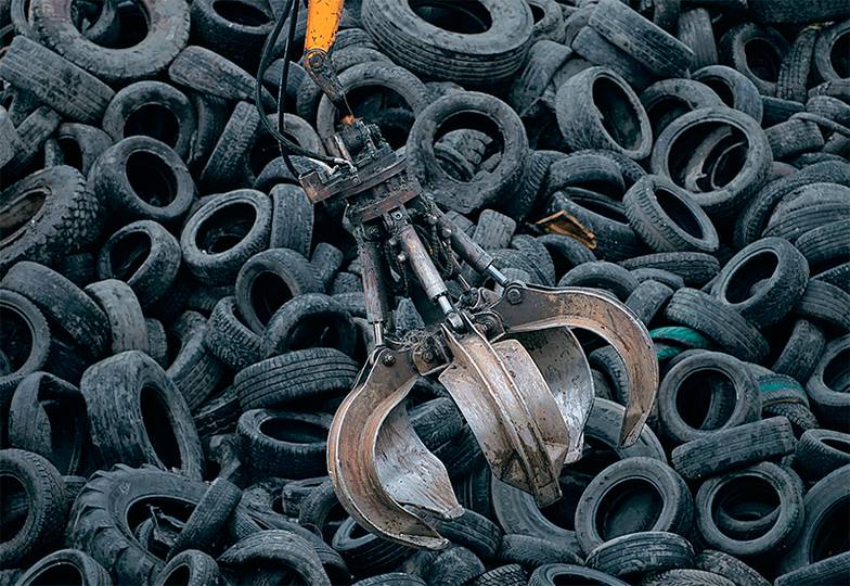 ТИМУР АНИКЕЕВ 