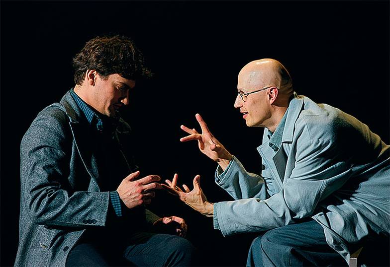 СЕРГЕЙ ПЕТРОВ / ПРЕДОСТАВЛЕНО ПРЕСС-СЛУЖБОЙ РАМТ В роли Натана Мерца — Алексей Девятьяров (справа)