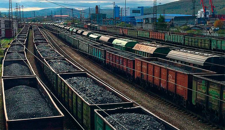  Уголь остается самым массовым грузом российских железных дорог: на него приходится треть грузооборота РЖД