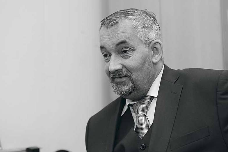 ОЛЕГ СЕРДЕЧНИКОВ 