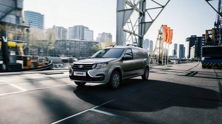 АвтоВАЗ открыл подписку на Largus для бизнеса и частных лиц