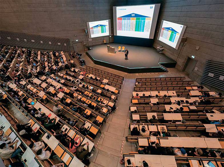 TASS Среди профессиональных навыков, за которыми приходят на ДПО, лидируют технические: программирование, цифровизация профессии, инженерные науки, финансы, маркетинг и др.