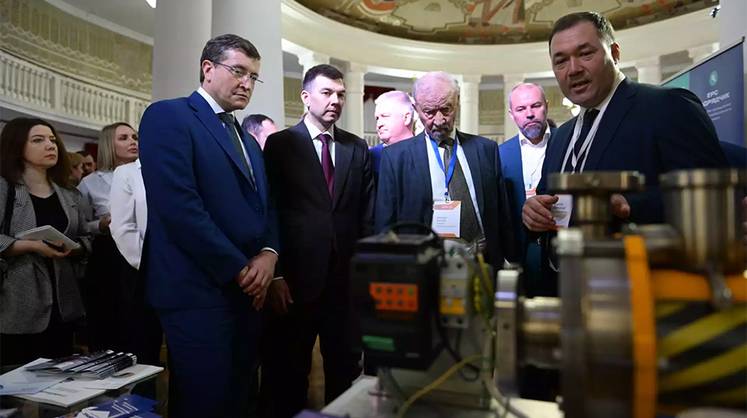 От катализаторов до удобрений: Самара становится центром кооперации химической отрасли России