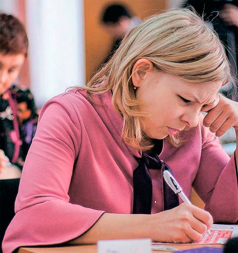  Все ринулись получать дополнительные навыки, подключаются к бесконечным вебинарам, курсам — один заканчивают, другой начинают