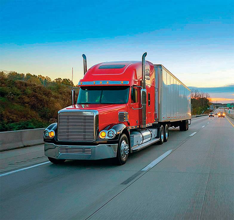  В структуре грузооборота США доминирует автомобильный транспорт, а не железные дороги