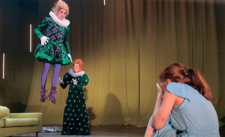 СТАНИСЛАВ ЛЕВШИН Синьор Капулетти — Руслан Барабанов, синьора Капулетти — Варвара Павлова, Джульетта — Муся Тотибадзе