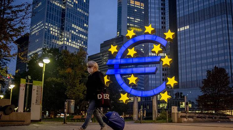 Рынки Европы растут на данных PMI