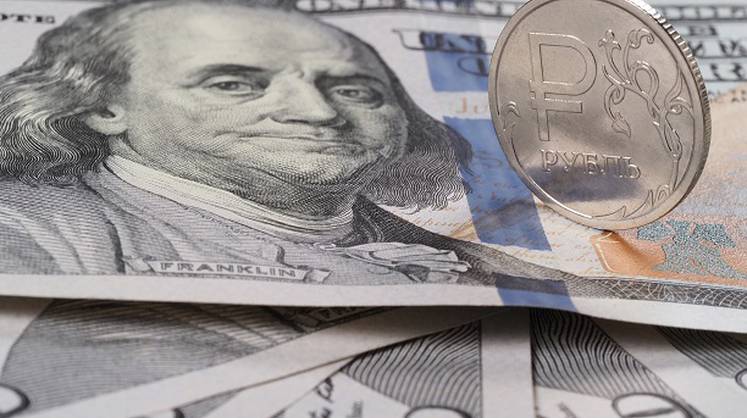 Курс доллара: укрепление рубля подошло к концу