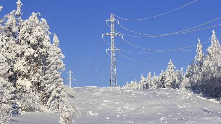 Единая энергосистема России с установила исторический максимум потребления