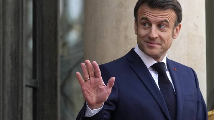 Франция больше не доверяет Макрону