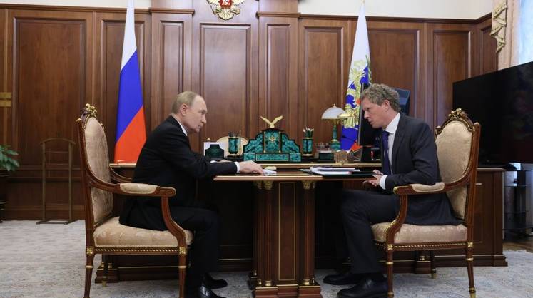 Глава ФНС назвал Путину лидеров по собираемости налогов