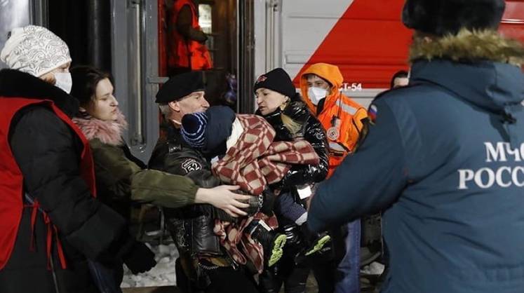 Власти РФ назвали число эвакуированных жителей Донбасса