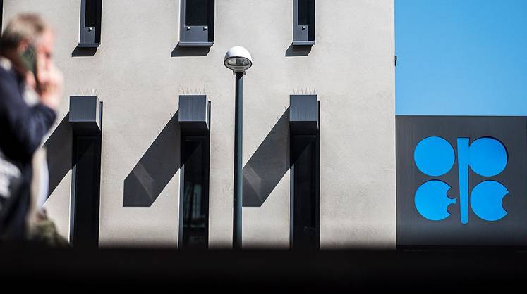 Саудовский министр не исключил проведение встречи ОПЕК+ в августе